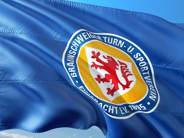 4大传奇+亿级补强！穆帅弃利物浦，会接米兰豪华剧本？